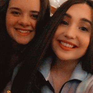 Meet your Posher, Lydia